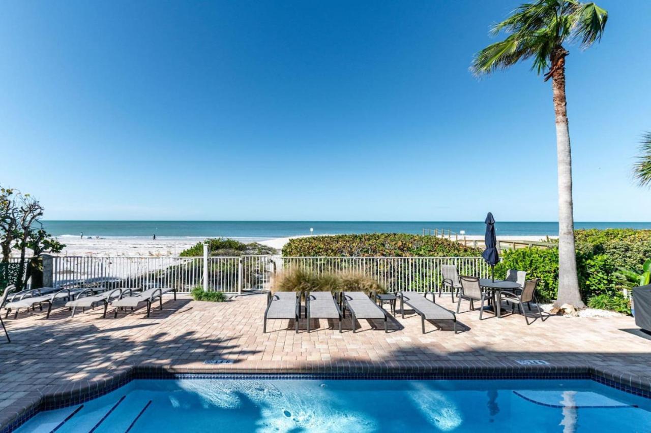Sea Side 102 Beachfront Sleeps 8 Clearwater Beach Exterior foto
