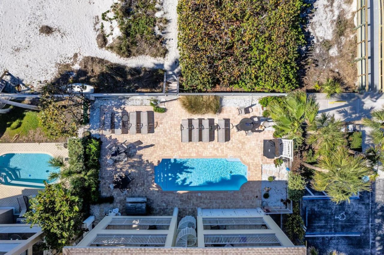 Sea Side 102 Beachfront Sleeps 8 Clearwater Beach Exterior foto