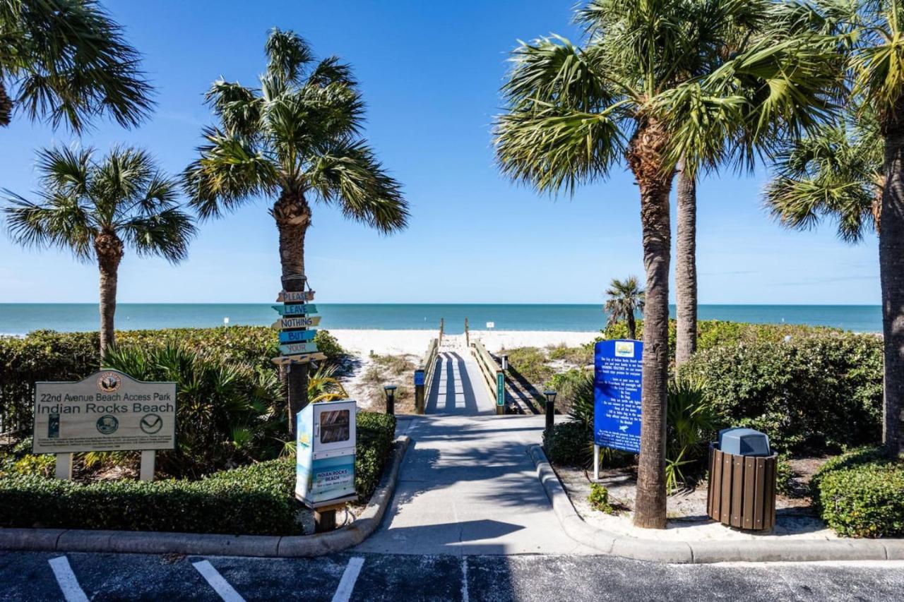 Sea Side 102 Beachfront Sleeps 8 Clearwater Beach Exterior foto