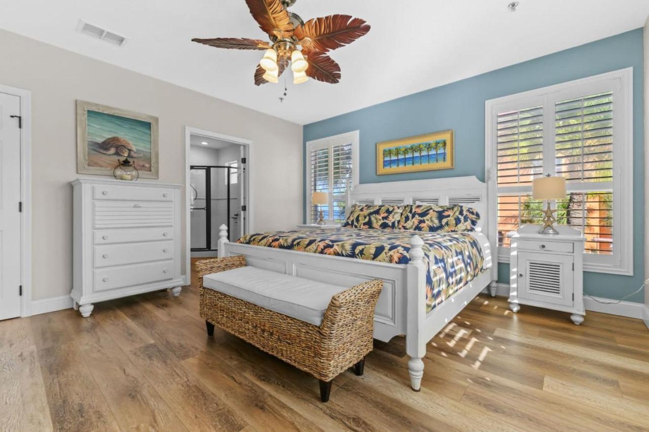 Sea Side 102 Beachfront Sleeps 8 Clearwater Beach Exterior foto